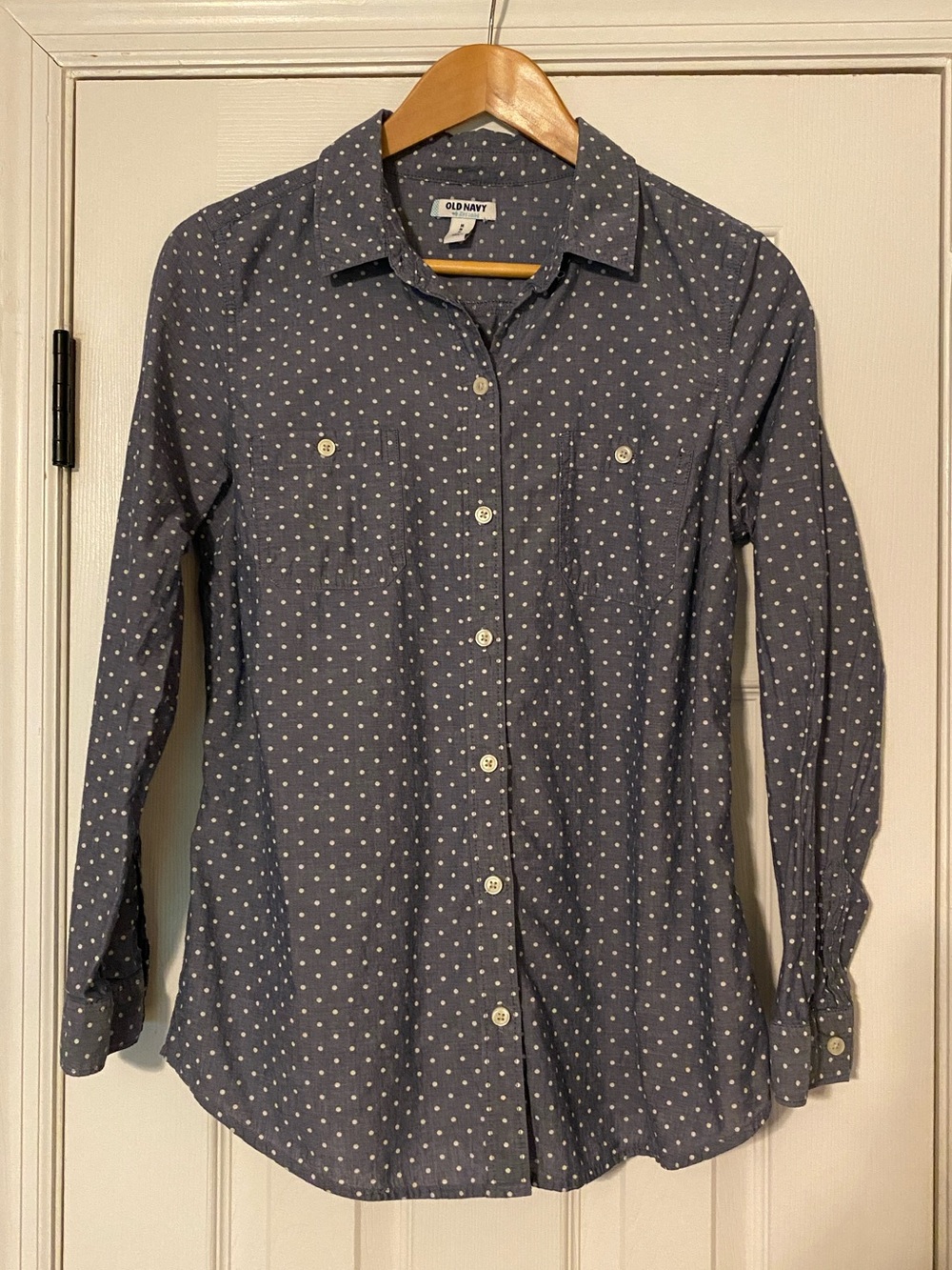 Old Navy - Navy Blue White Polka Dot Button-Down Shirt - size M (Womens)